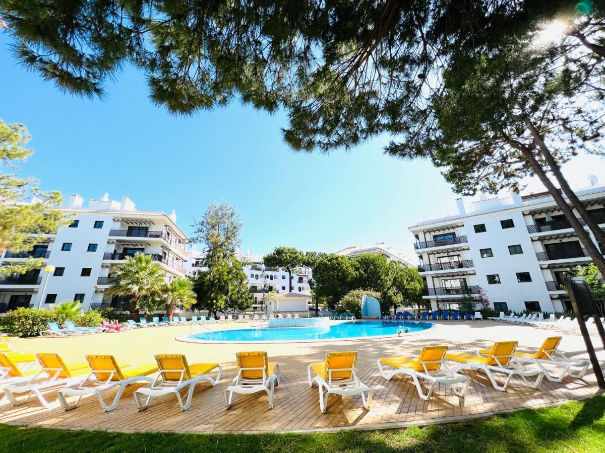 Golden Blue Beach Falesia Apartment อัลบูเฟรา ภายนอก รูปภาพ