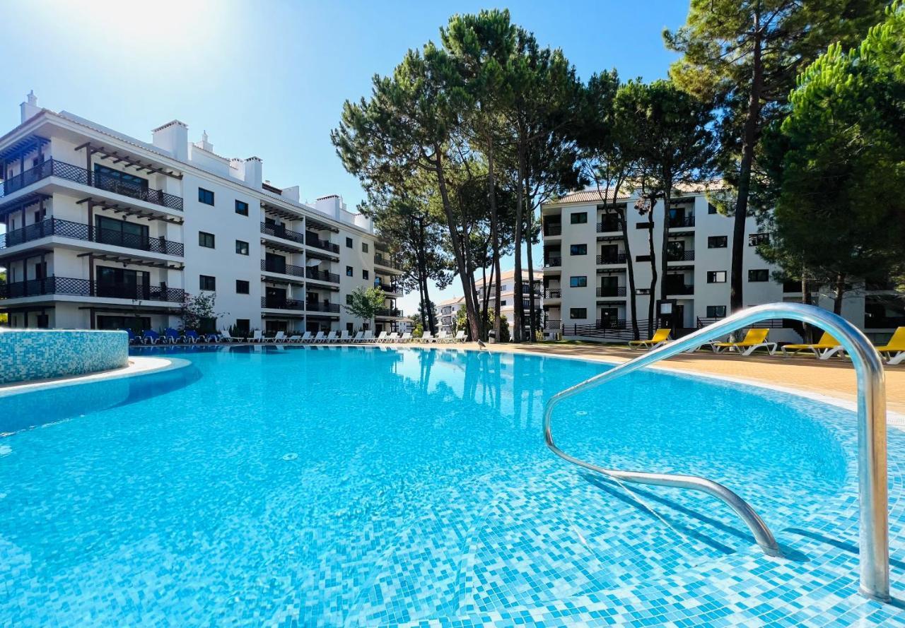 Golden Blue Beach Falesia Apartment อัลบูเฟรา ภายนอก รูปภาพ
